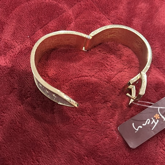 Brand new Jofery belt buckle Bracelet - Picture 3 of 7